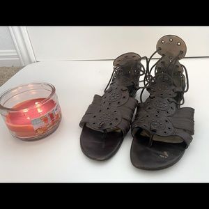 Michael Kors Size 8 sandals Shoes